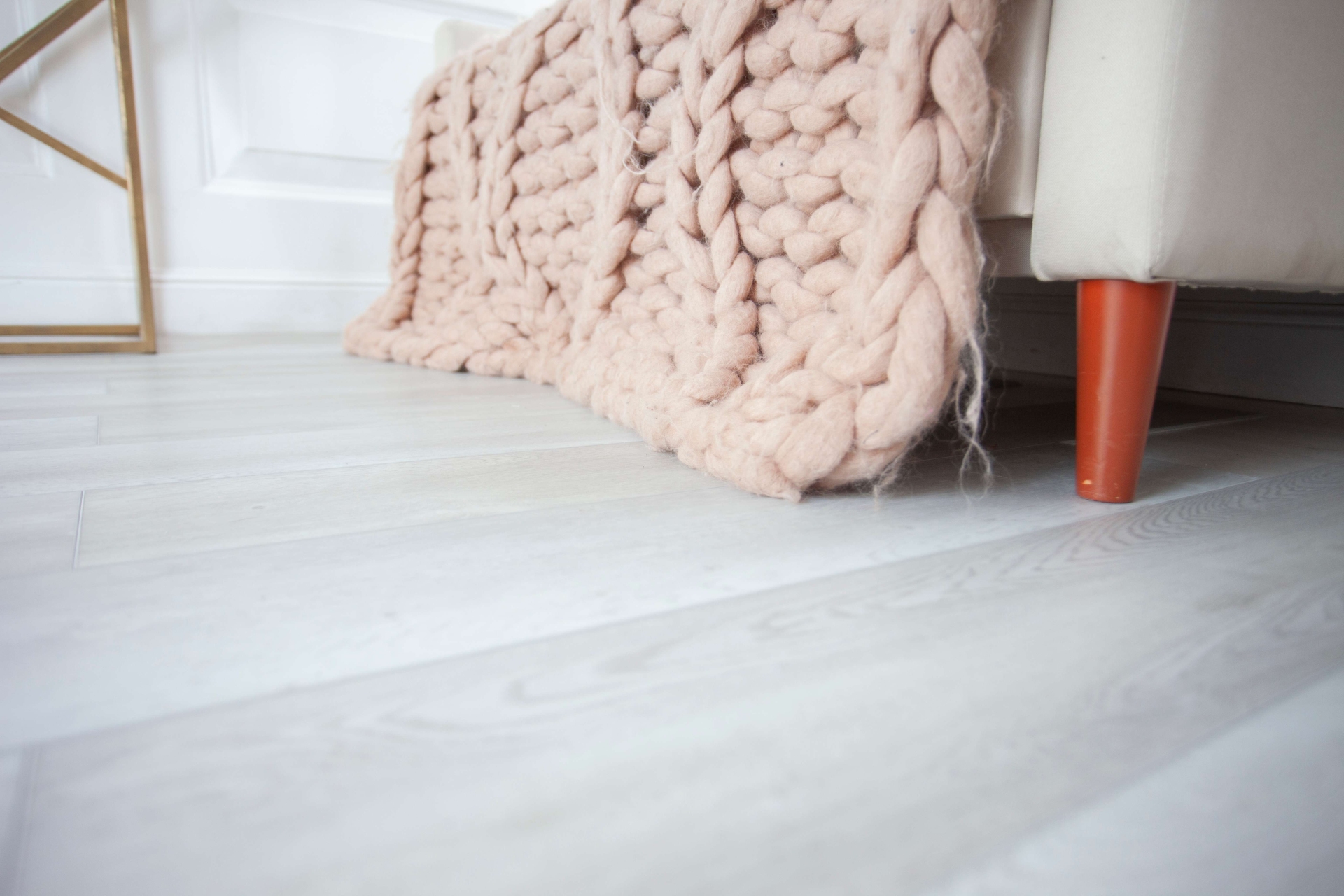 SPC ламинат «Damy Floor» Дуб Зимний (1220*180*4 мм) — купить в Урае