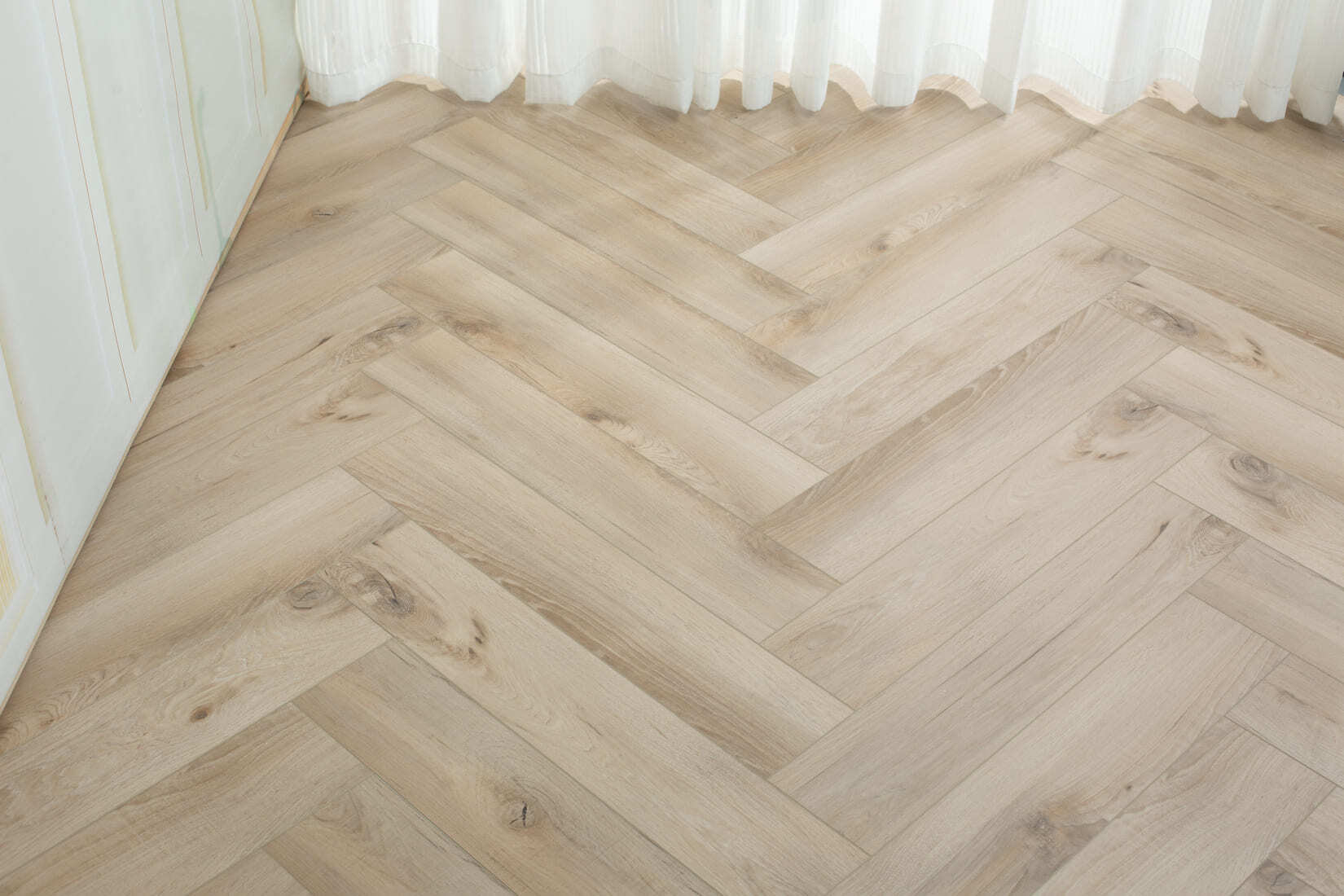 Плитка SPC "OneFloor" 3009 А,В  ЁЛКА (640*128*4 мм) — купить в Урае