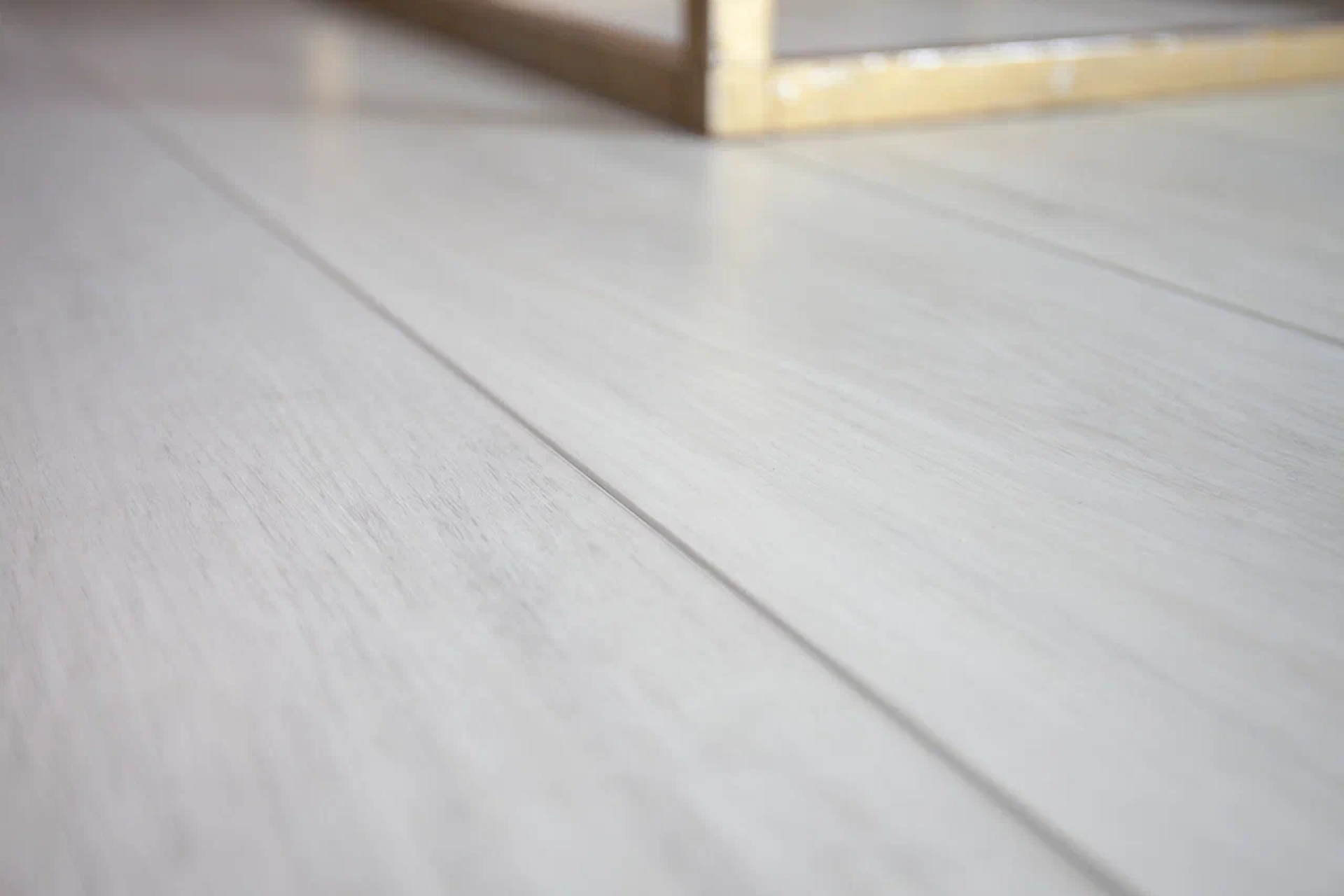 SPC ламинат «Damy Floor» Дуб Альпийский (1220*180*4 мм) — купить в Урае