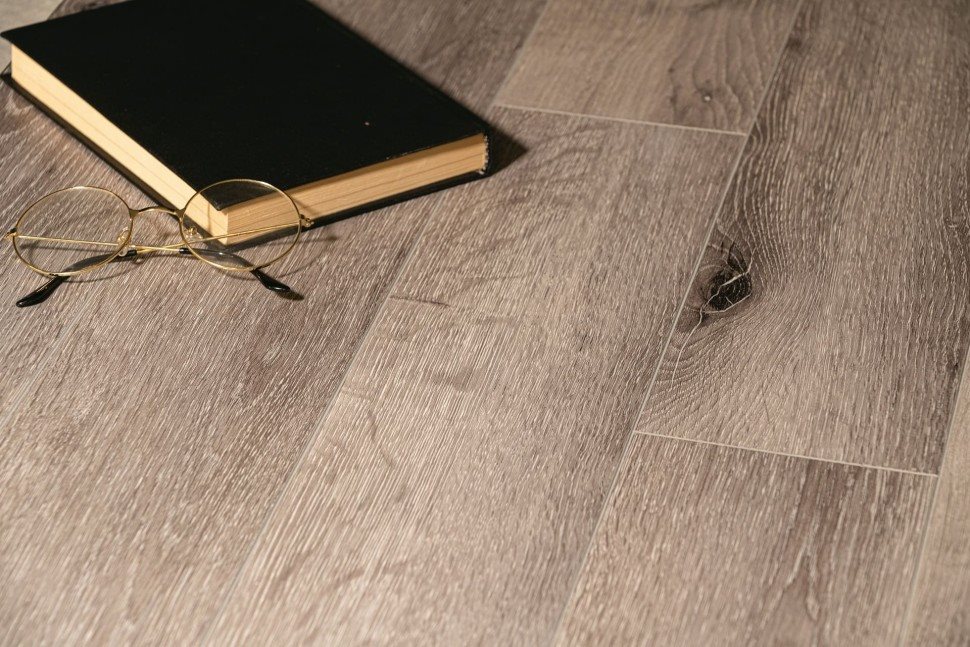 Виниловый ламинат "Bonkeel" Style Дуб Чесил (1200*125*4 мм) — купить в Урае