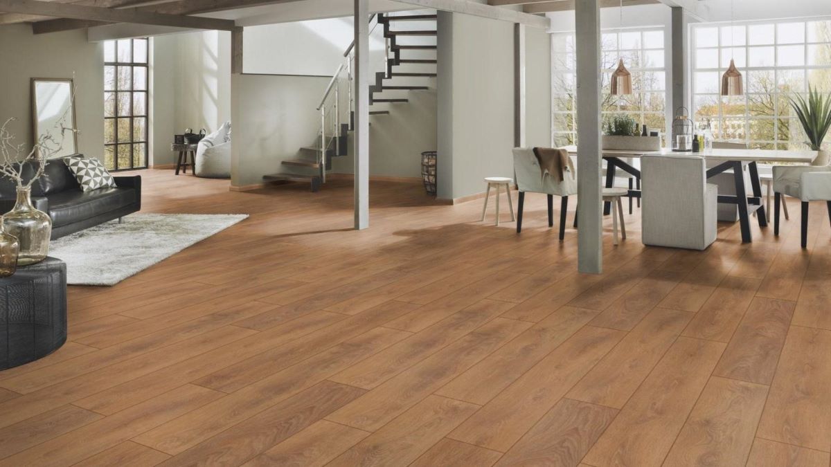 Ламинат "Kronospan" Super Natural Classic Дуб Харлех 8573 (1285*192*8 мм) — купить в Урае